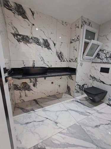 new 1 bedroom apartment with pool view