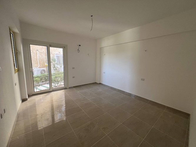 2 bedrooms apartment with 1 bathroom pool view