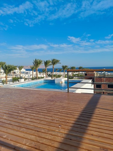 amazing 1 bedroom for sale with pool view