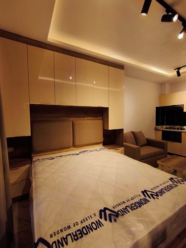 new cozy studio for rent